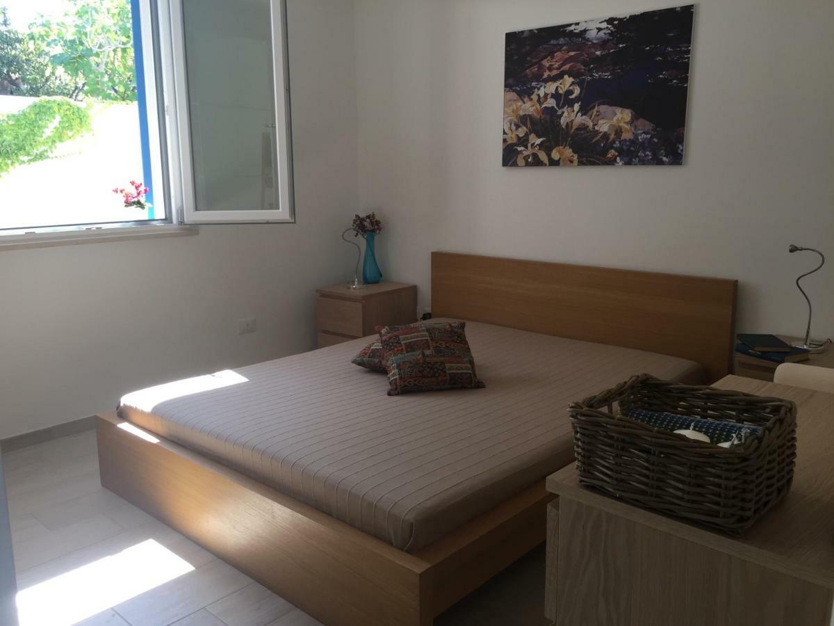 Viadelmare Bed & Breakfast Patù