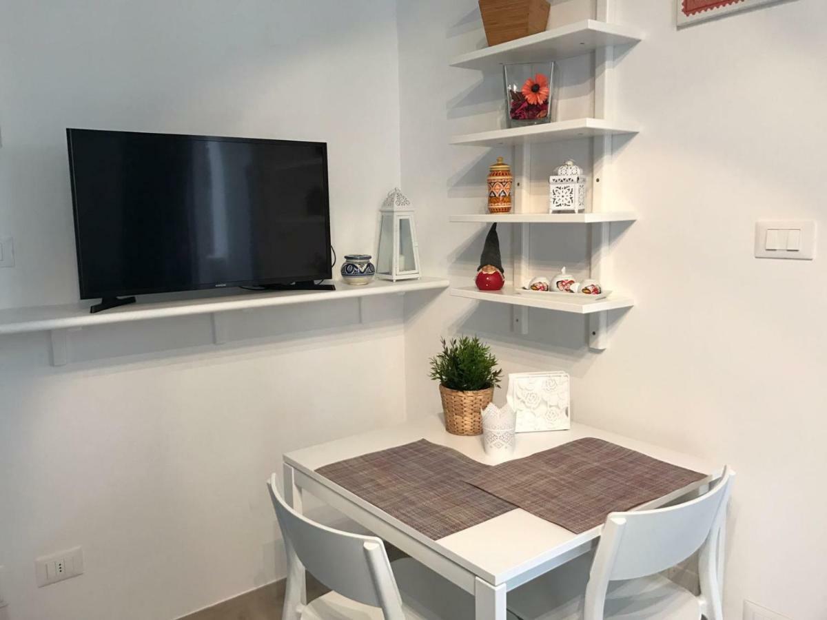 Viadelmare Bed & Breakfast Patù